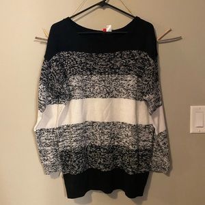 H&M Oversized Block Sweater